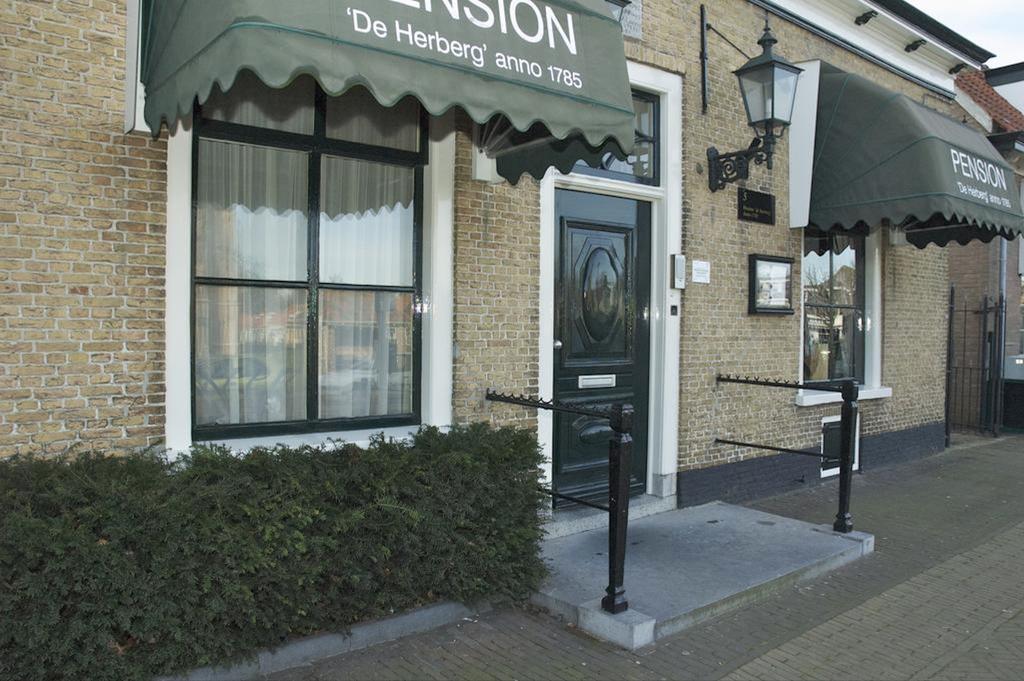 De Herberg Appartementen Renesse Exterior photo